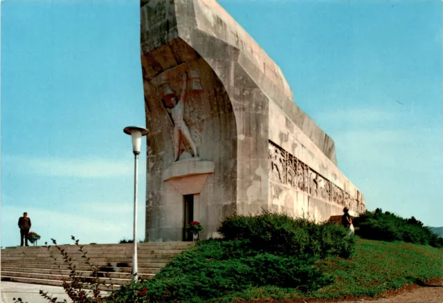 Banja Luka, Bosnia and Herzegovina, Šehitluci, Vuk Postcard