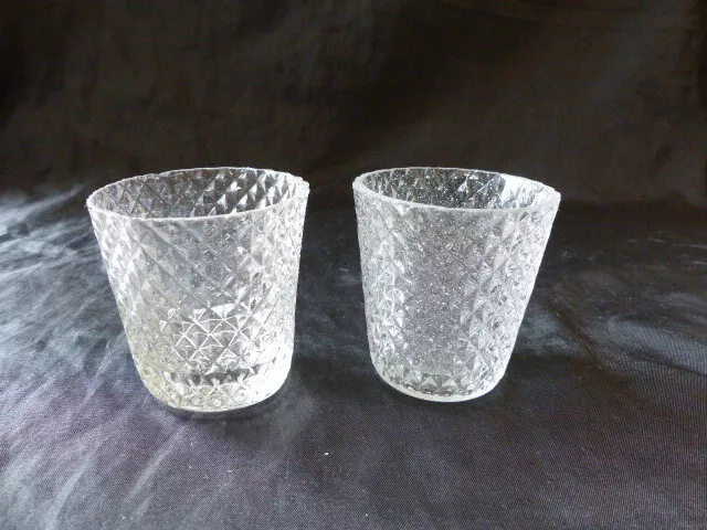 Lot De 2 Anciens Petits Lumignon En Verre Presse Moule Pointe De Diamant Depose