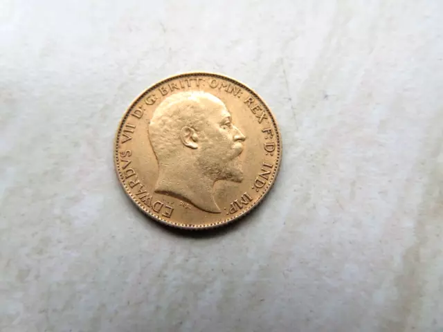 KING EDWARD V11    22ct   GOLD  HALF   SOVEREIGN  1909