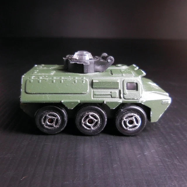 MAJORETTE CAMION SAVIEM Vert en Métal Véhicule Miniature EUR 3,95 - FR