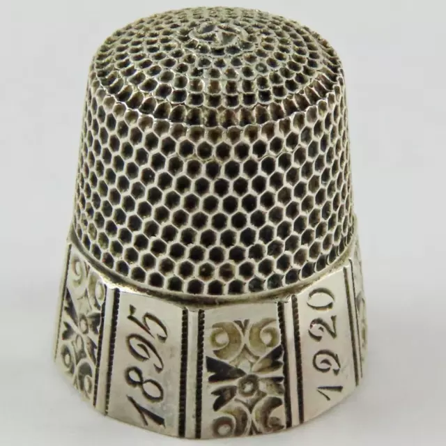 Antique Simons Bros. 1920 Panel Size 9 Sterling Silver Sewing Thimble