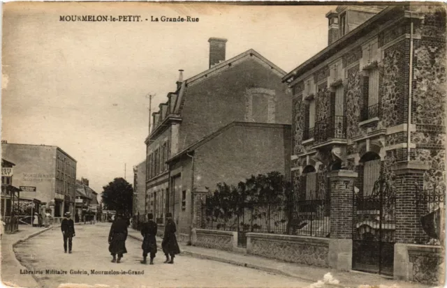 CPA MOURMELON-le-PETIT-la-GRANDE Rue (364695)