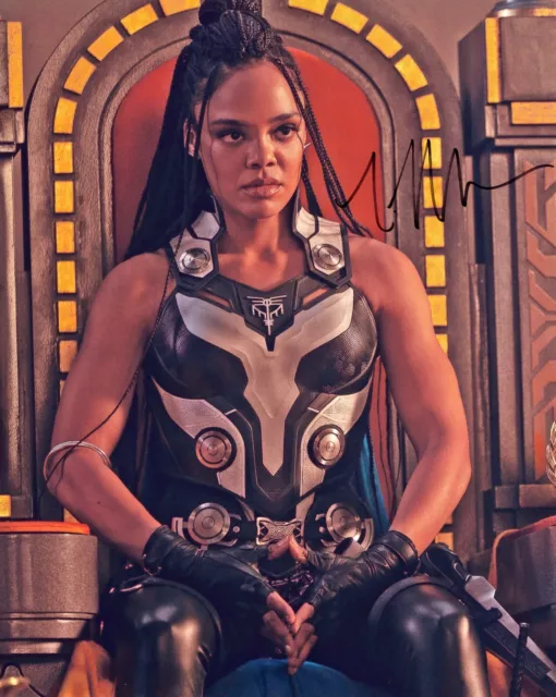 A fantastic 10x8 Autographed Photo of Tessa Thompson & CoA