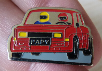 RARE PIN'S VOITURE SIMCA 1000 RALLYE 1 2 3 SAINT APO AUTO SPORT 