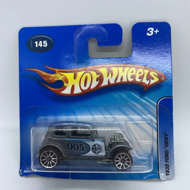 Hot Wheels 2005 Mainline - 1932 Ford Vicky Silver - Short Card