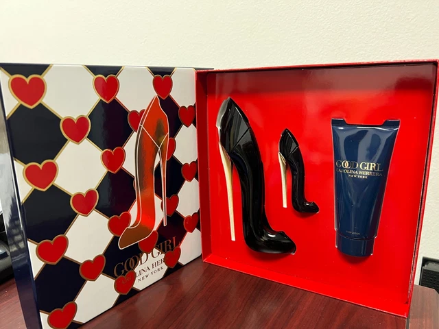 GOOD GIRL CAROLINA HERRERA 3 PIECES GIFT SET :2.7 EDP Spray,3.4 Lotion,7 ML Mini