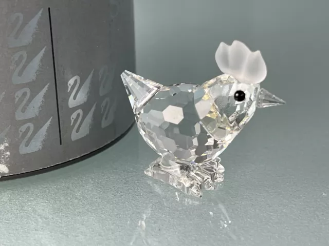 Statuetta Swarovski 014492 gallina 4 cm. Con imballo originale e certificato. Ottime condizioni.