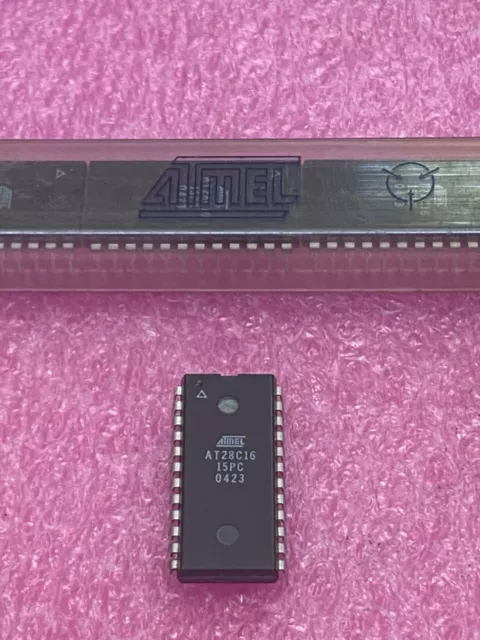 Lot X 11 AT28C16-15PC Ic Eeprom 16KBIT Parallèle 24DIP