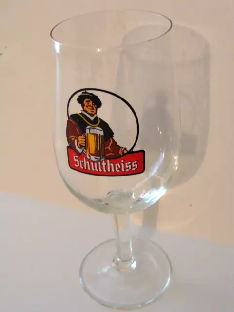 German footed beer glass Schultheiss brewery 0,25 liter Berlin Germany