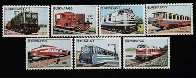 Burkina  Faso  trains et  locomotives   1985  num 656/58 et PA 294/97  **