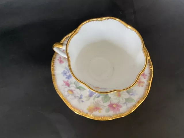 Queens Fine Bone China Teacup Saucer Rosina Ltd Swirled Flowers Heavy Gold Trim 3