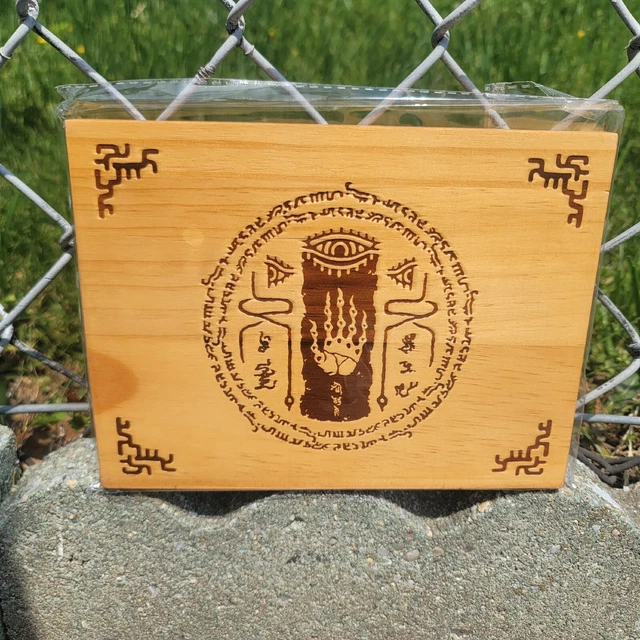 LEGEND OF ZELDA Tears of the Kingdom wooden plaque pre order bonus Sealed EUR 49,48 PicClick IT LEGEND OF ZELDA Tears of the Kingdom wooden plaque pre order bonus Sealed EUR 49,48 PicClick IT