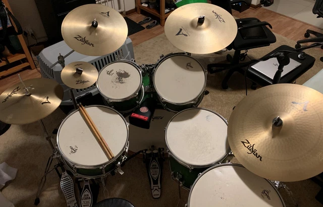 Gretsch 6pc Catalina Maple Drum Set with Zildjian Cymbals, Mic Kit, Stands