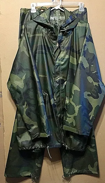 Vintage Mens Military Camo Not Improved Wet Weather Rainsuit Small May Be Expire