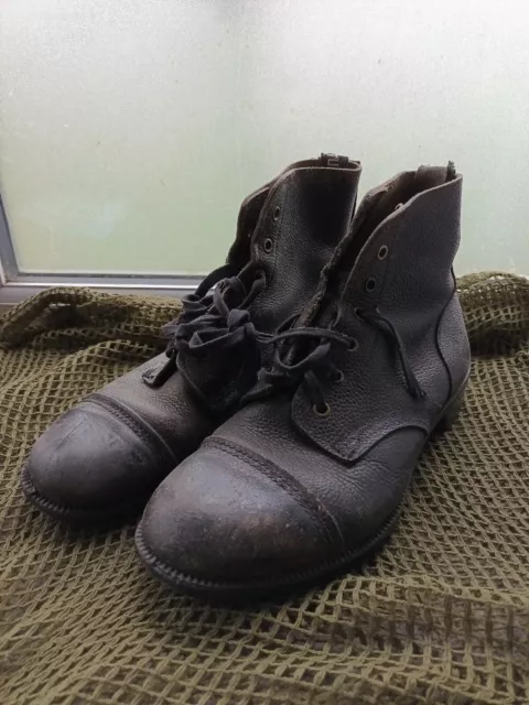 Vintage on sale 6s boots