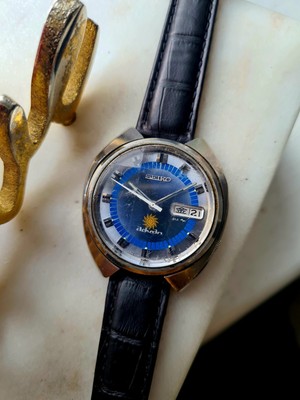 seiko advan 7019