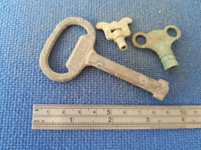 Lot of metal detecting finds all found in Britain. L29w