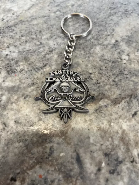 Rare 2005 Harley-Davidson Metal Keychain Custom Speed Ride Hard Rider Biker USA