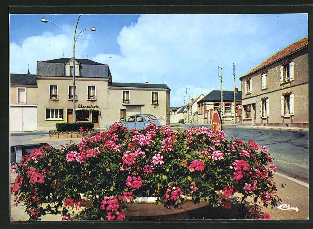 CPA Sours, La Place de Verdun