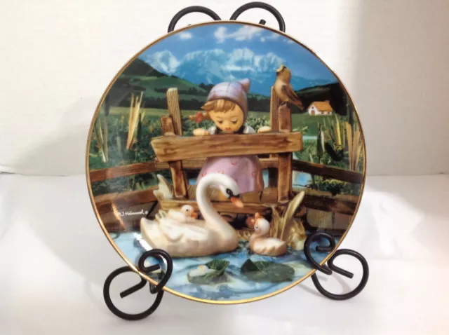 Vintage M.I Hummel Gentle Friends Plate Collection "Feathered Friends" Plate