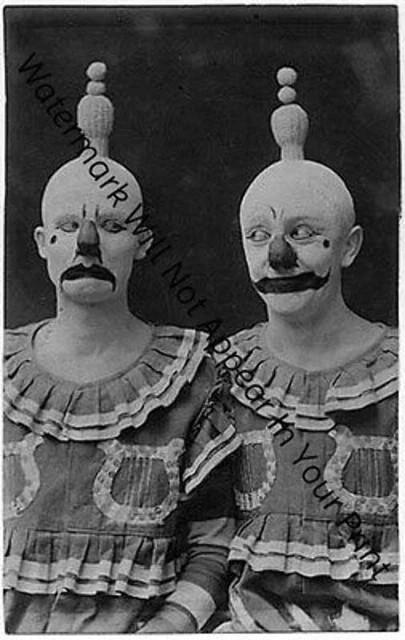 ODD BIZARRE STRANGE WEIRD CREEPY CRAZY FREAKY Clowns W/ Funny Heads VINTAGE PIC