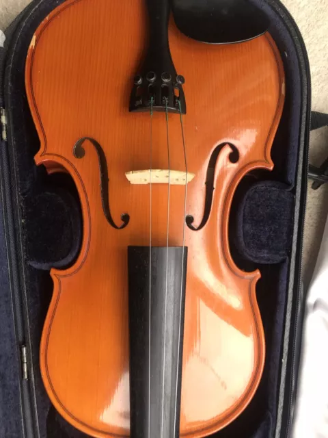 Andreas Zeller Violin Full Size 4/4, Case, Bow. Good condition. Brown case.  3
