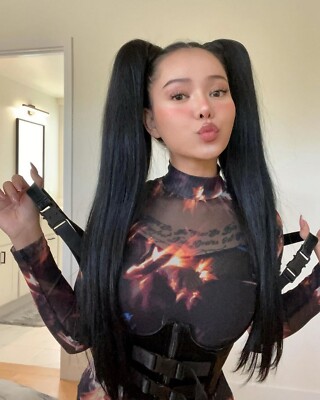 SEXY TIKTOKER BELLA POARCH 8x10 PHOTO * £9.92 - PicClick UK