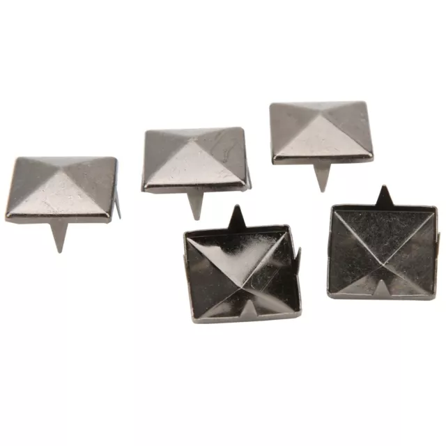 100pcs Pyramid Punk Nieten 4 Klauenmetallnieten (Schwarz 12mm)Ꙭ ⊹