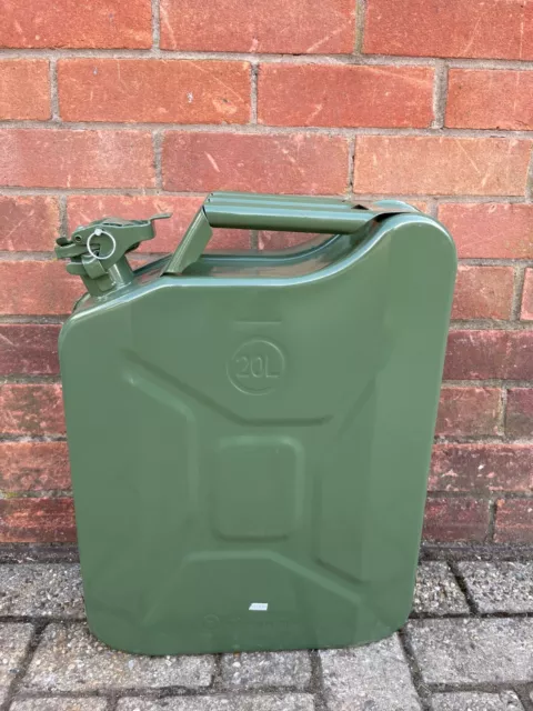 JC20 Jerry Can for Fuel Diesel Petrol Oil 20 Litre (20l 20ltr) Metal green 