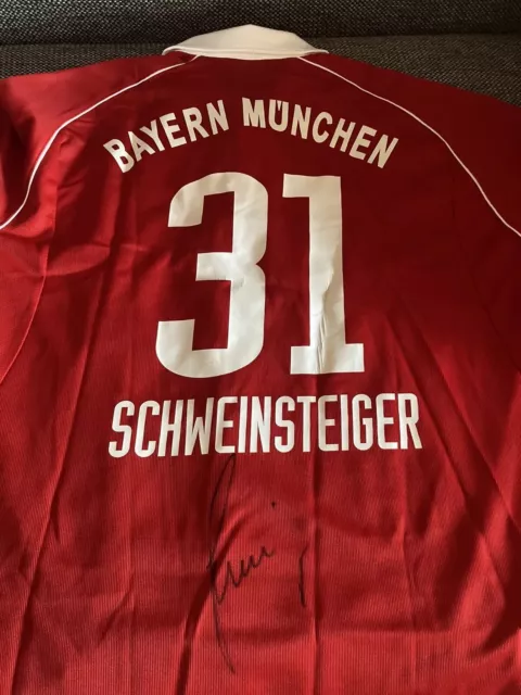 FC BAYERN MÜNCHEN HOME Trikot  SCHWEINSTEIGER BASTIAN 31 Mit Autogramm, neu