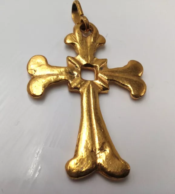 Ancien Pendentif  En Bronze Et Email " Crucifix " 3