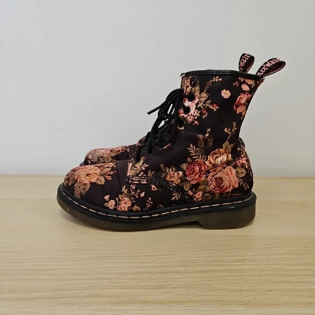 Dr martens victorian top