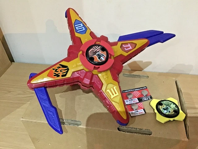 POWER RANGERS NINJA Steel Dx Red Star Battle Morpher con 2 Ninja Stars ...