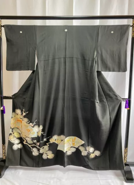 Vintage Japanese Silk kimono -Kuro tomesode with Beautiful motifs