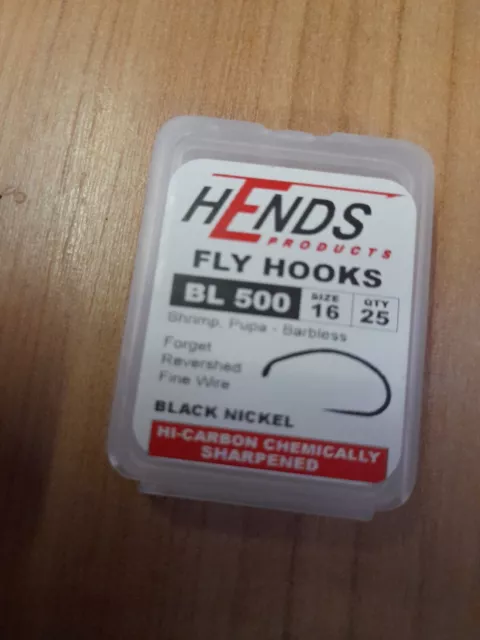HENDS BL-550 BARBLESS Klinkhammer Fly Hooks in Size #8 - #16 £6.84