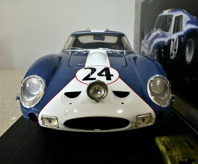 Ferrari 250 GTO '62 Revell Metal 1:18 – N°24, Le Mans, Boîte D'origine, Occasion