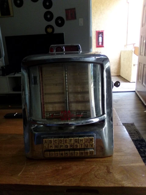 VINTAGE JUKEBOX WALLBOX SEEBURG 200 WALL-O-MATIC Model V-3WA