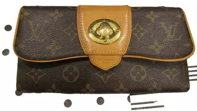 VGUC Authentic Louis Vuitton Monogram Canvas Boetie Wallet