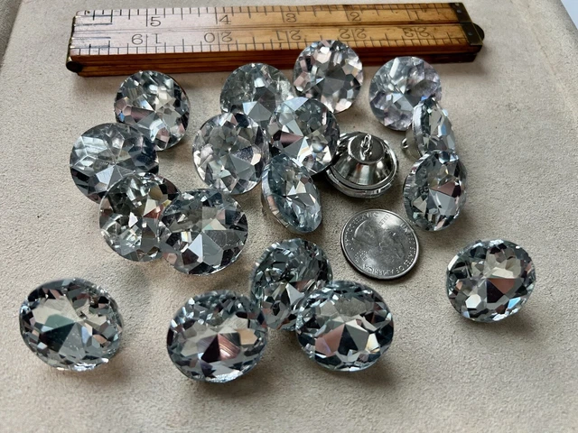 Lote de 18 botones de metal y vidrio de 1"" en tono plateado vástago trasero ondulado
