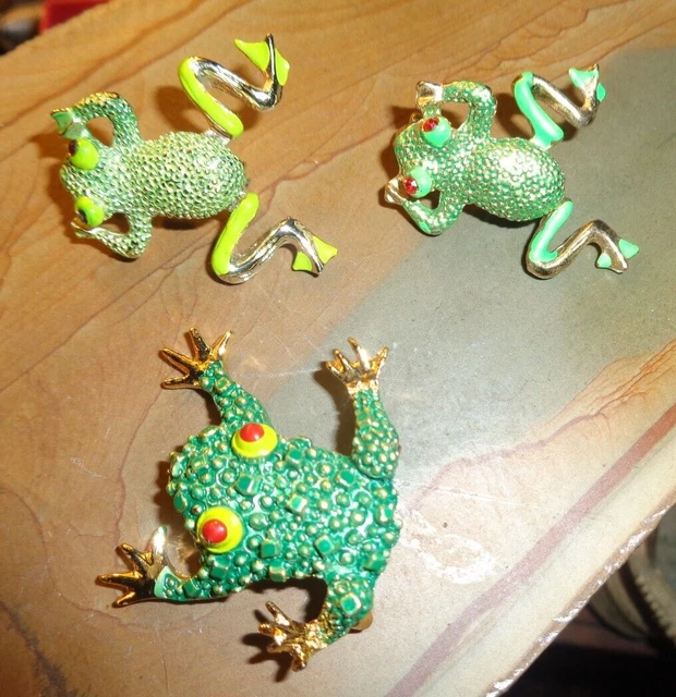 lot 3 vintage costume gold plated green enamel frog pin moveable legs