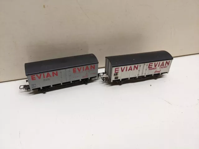 Hornby Acho /Smcf Lot De 2 Wagons Couvert Evian en HO