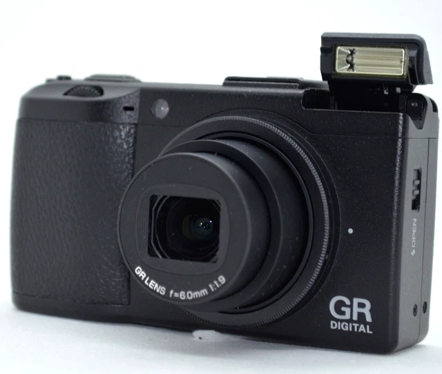 Ricoh [Near Mint in BOX] GR DIGITAL III 10.0MP Digital With  Battery , Cable