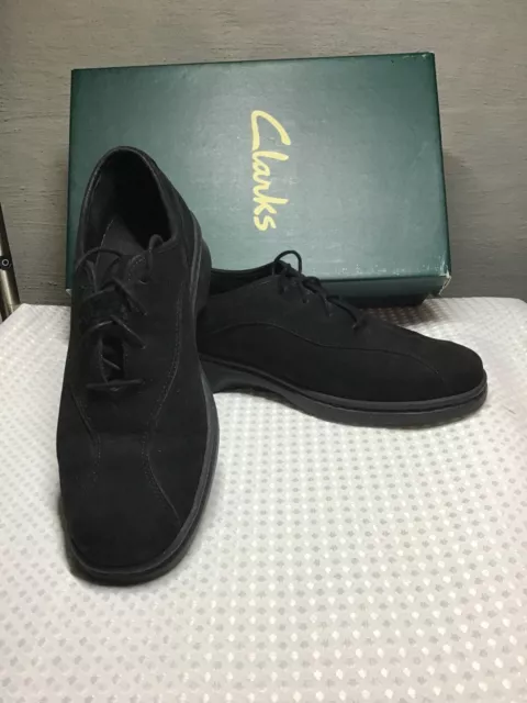 CLARKS Springers Black Leather Oxford Shoe, Size 8.5M