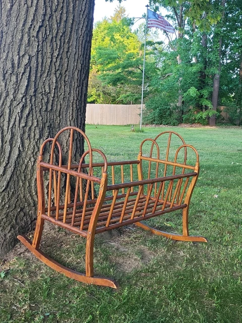 Antique Bentwood Cradle Beautifully Handcrafted Antique Baby Cradle