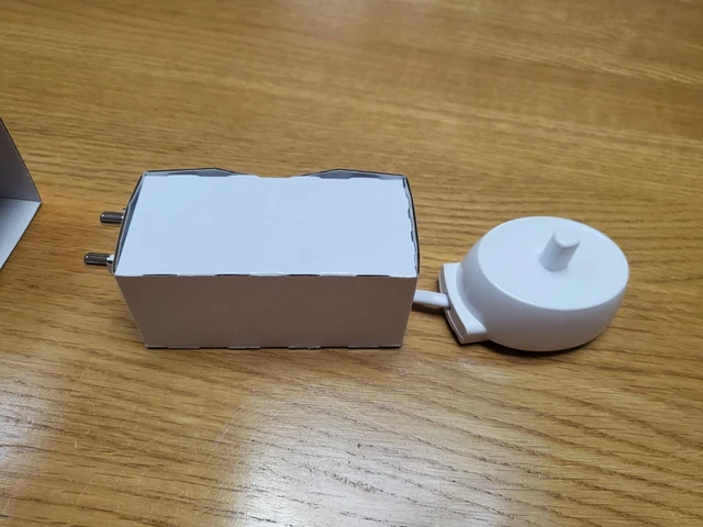 Spina Adattatore Caricabatterie UK Da 2 Pin A 3 Pin Per Rasoio E - Foto 4