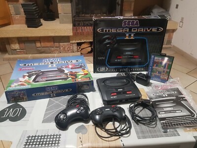 16 Jeux complet avec boîte et notice. Console Sega Megadrive 2 complète 