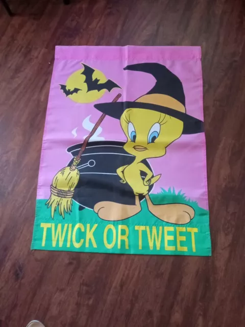 Tweety Looney Tunes Halloween Twick or Tweet Embroidered Outdoor House Yard Flag