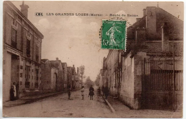 LES GRANDES LOGES  - Marne - CPA 51 - la route de Reims