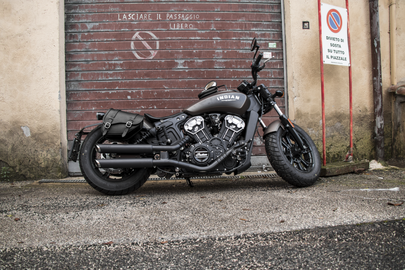 indian scout bobber solo saddle