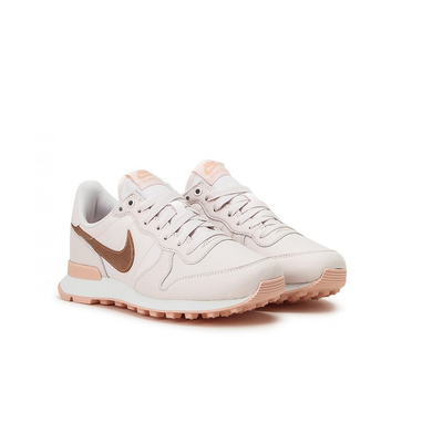 nike internationalist light soft pink